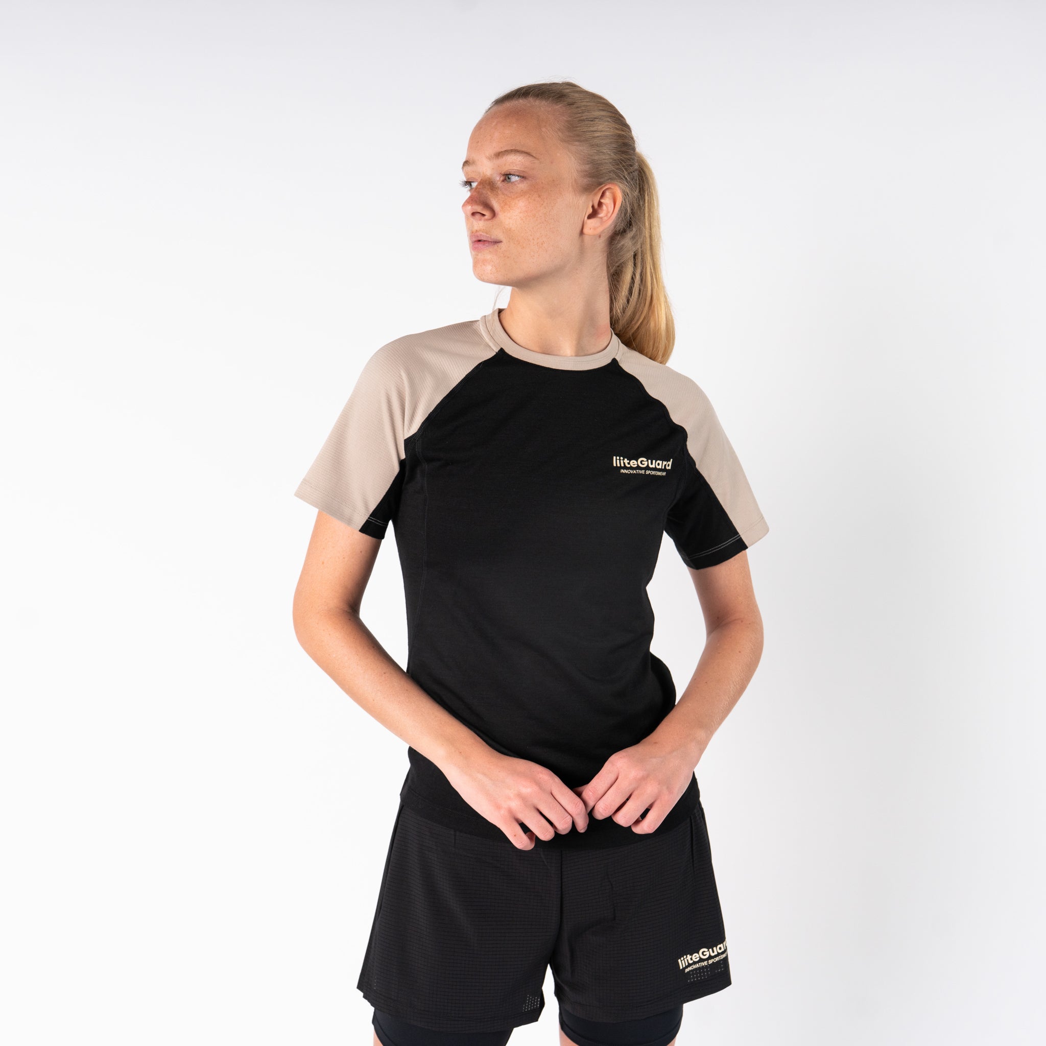 liiteGuard MERINO HYBRID T-SHIRT (WOMEN) T-shirts Black/Sand