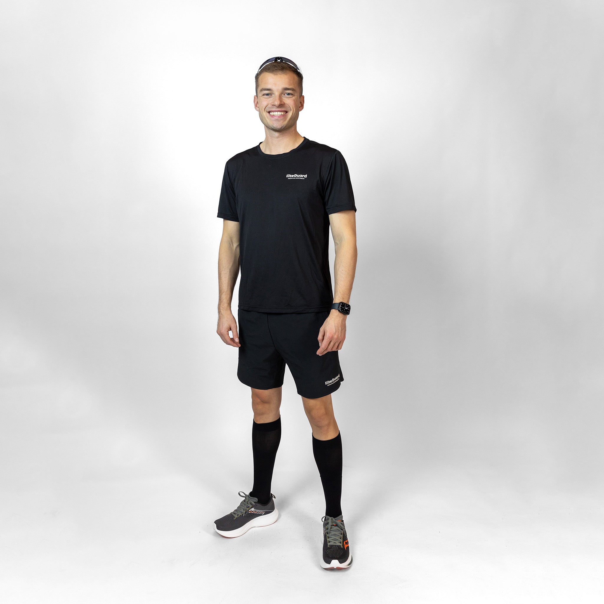 liiteGuard SHIN-TECH LIGHT RUNNING SOCK Long socks Black