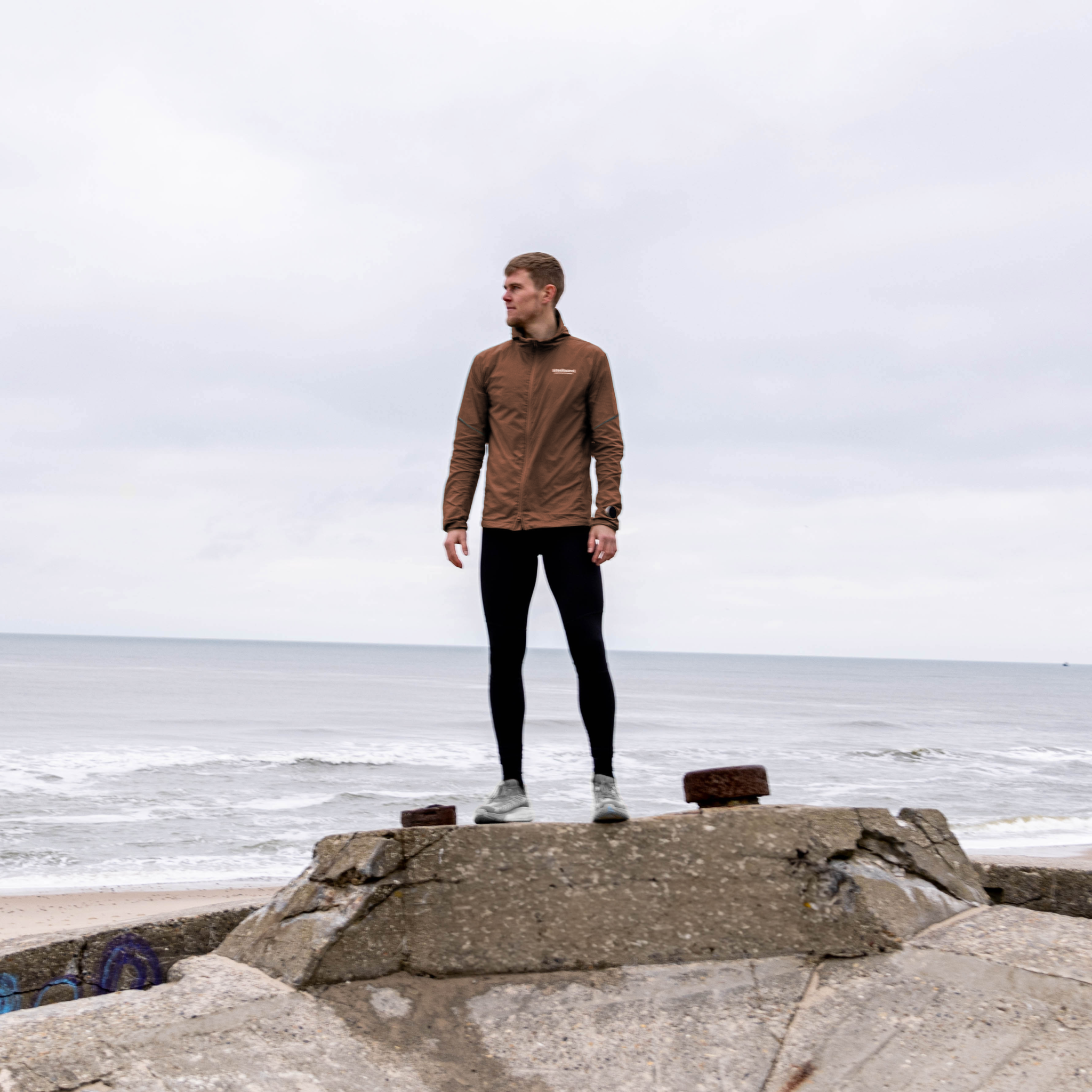 liiteGuard AERO-TECH WINDBREAKER (MEN) Top Cocoa Brown