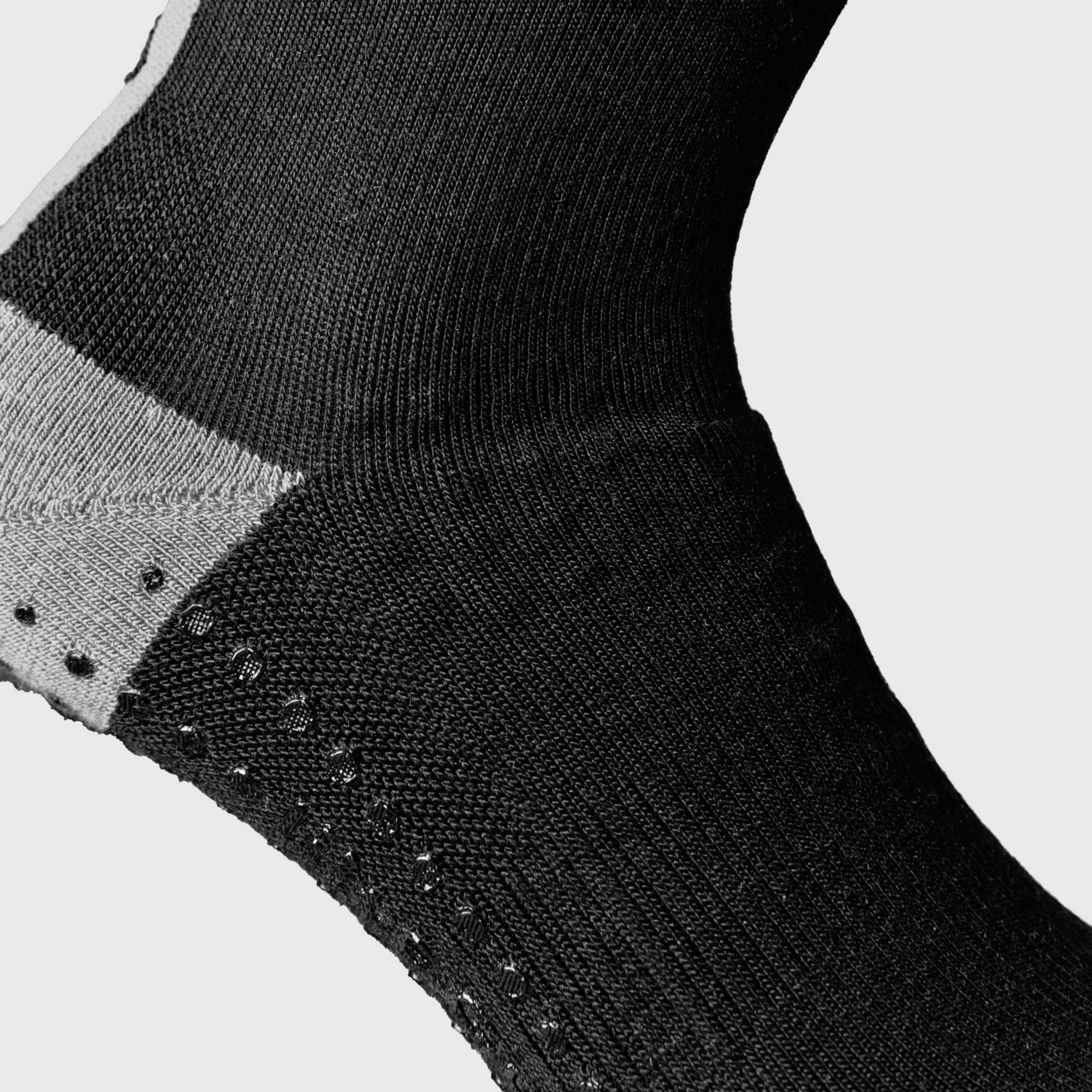 Liiteguard MERINO PRO-TECH SOCK Medium socks Black